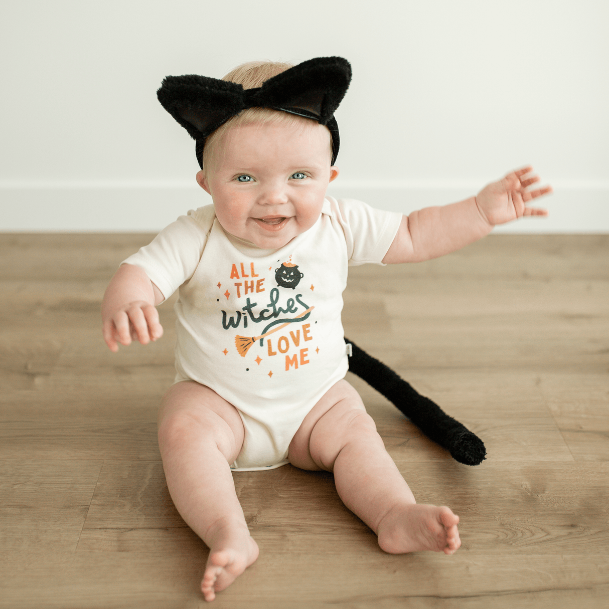 graphic bodysuit | witches love me - HoneyBug 