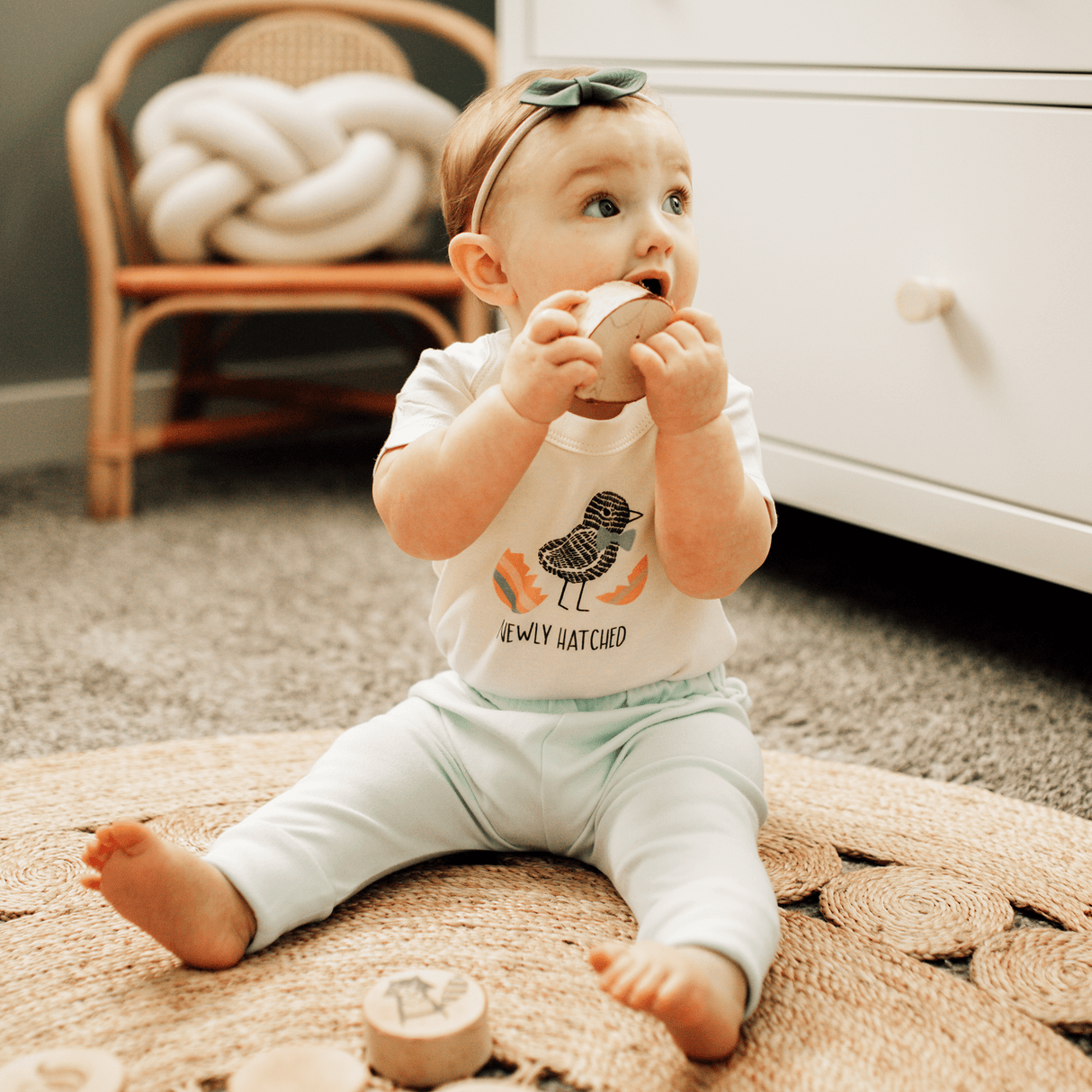 graphic bodysuit set | spring 4 pack + 1 free - HoneyBug 