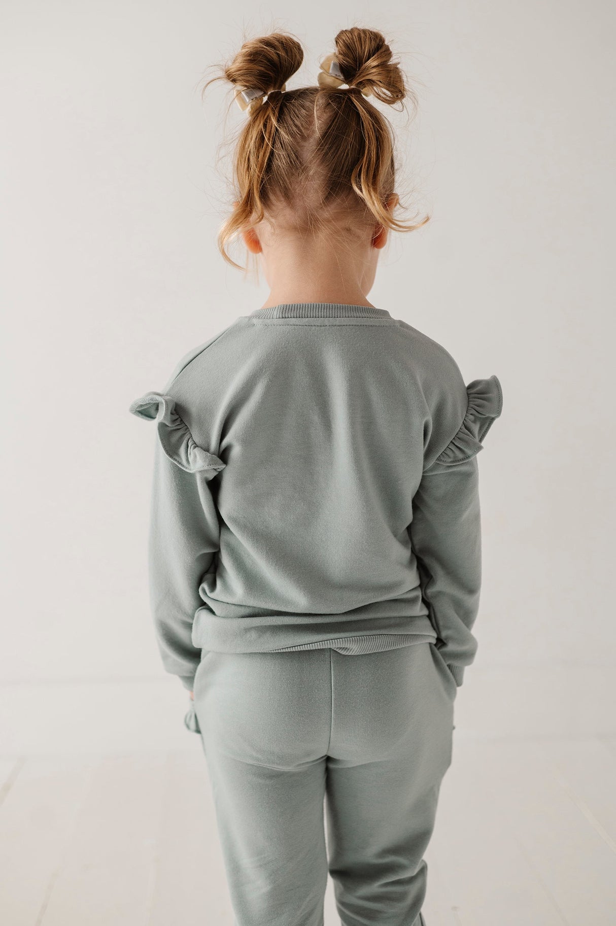 Ruffle Sweatshirt - HoneyBug 