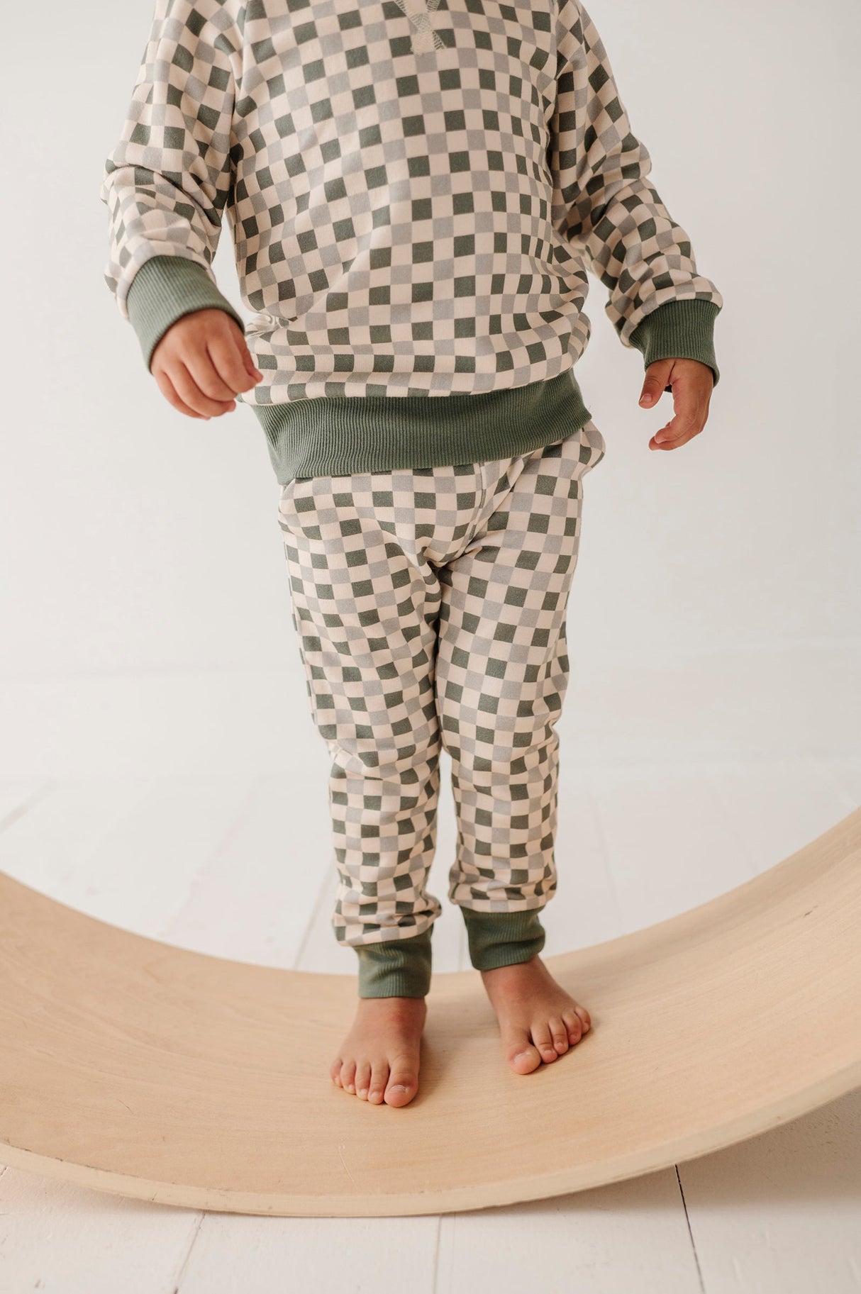 Fleece Sweatpants - HoneyBug 