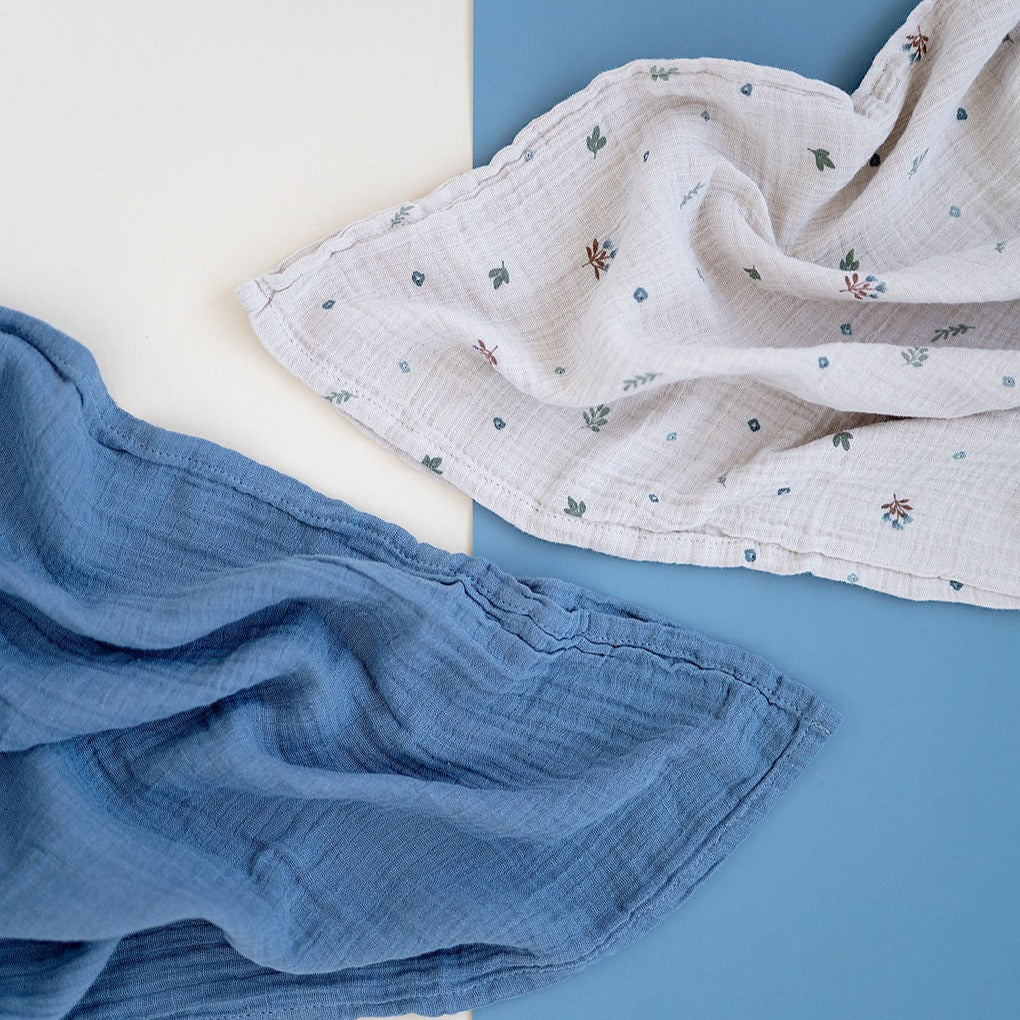 2 Pack Cotton Muslin Swaddle Blanket - Garden Flower - Blue - HoneyBug 