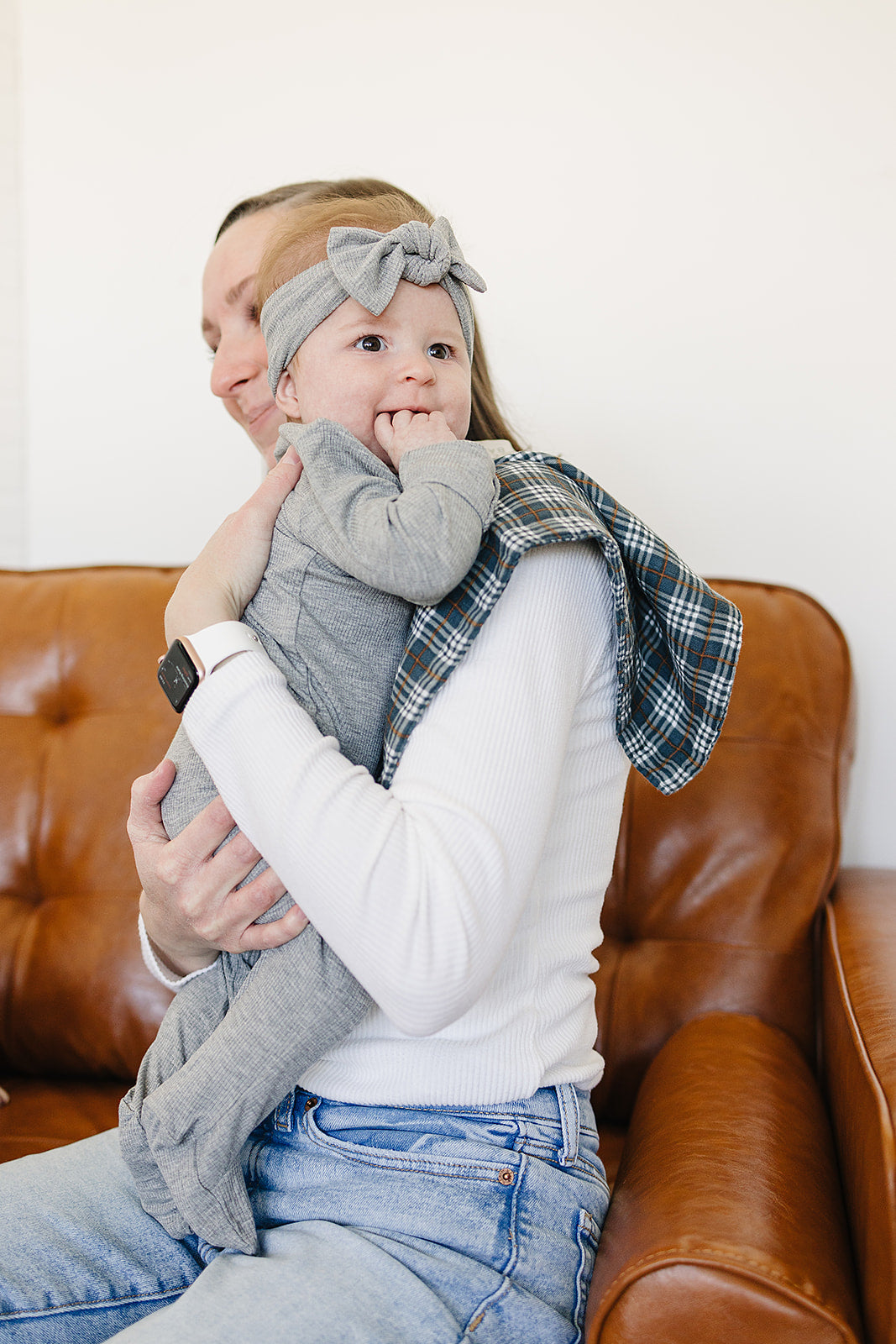 Navy Plaid Muslin Burp Cloth - HoneyBug 