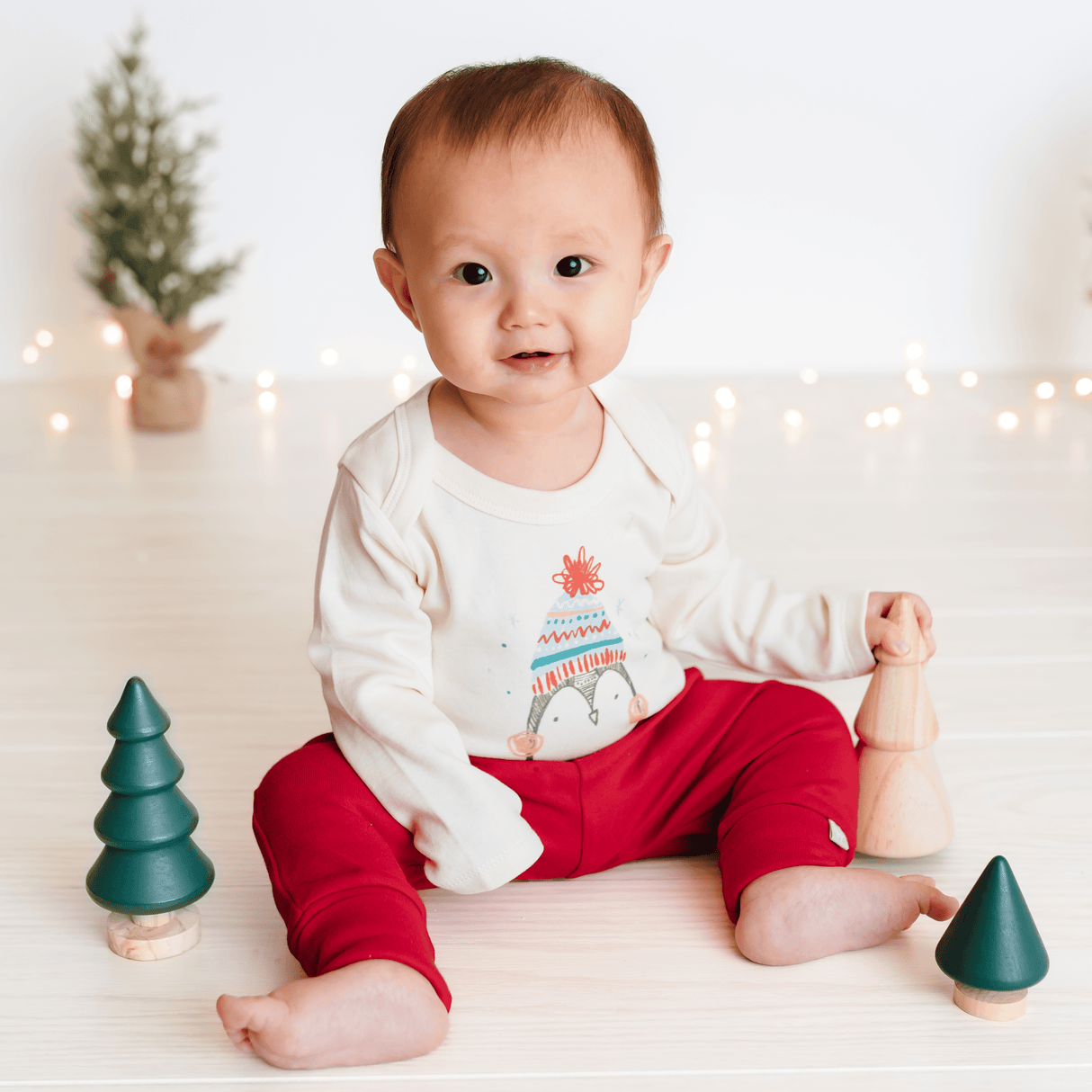 graphic bodysuit | holiday penguin (long sleeve) - HoneyBug 