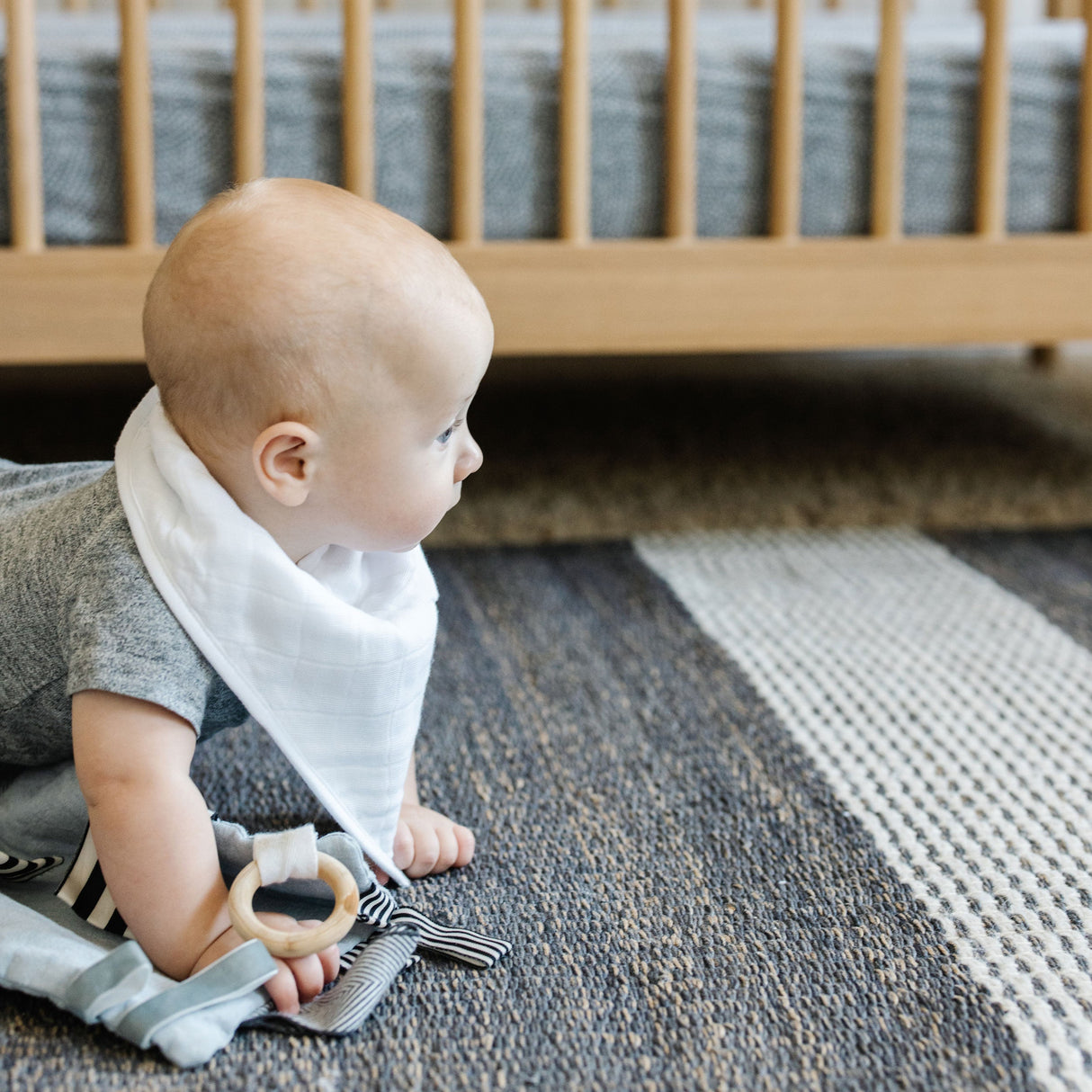 Cotton Muslin + Fleece Bandana Bib 4 Pack - Taupe Cross - HoneyBug 