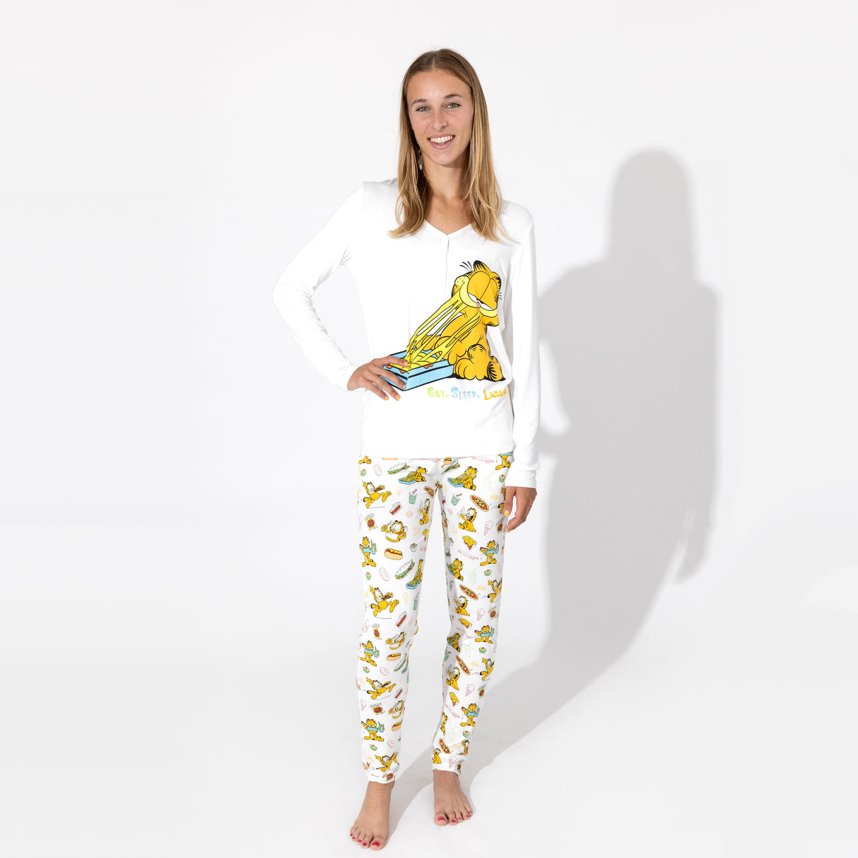 Garfield: Snack Attack Bamboo Women's Pajama Set - HoneyBug 