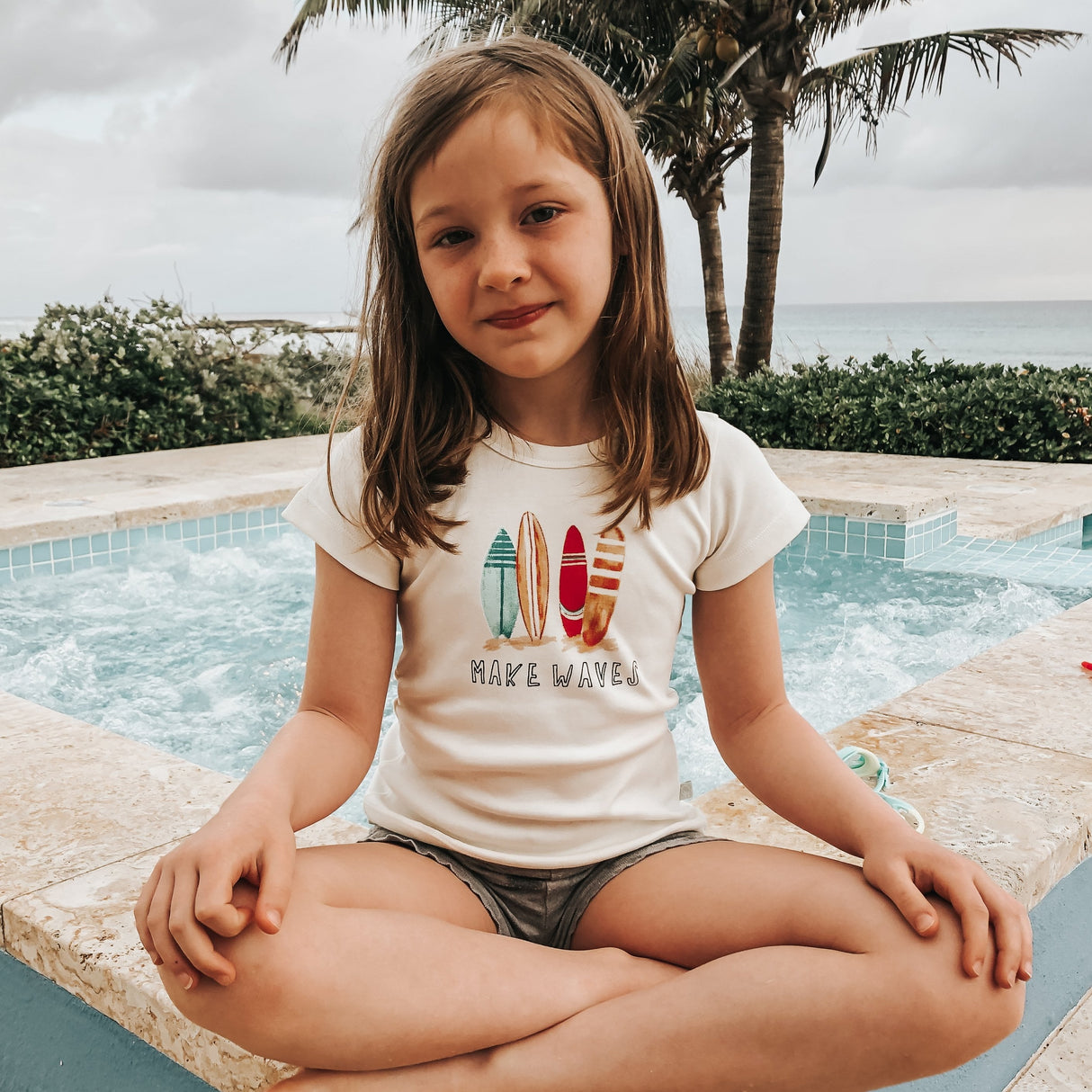 graphic tee | make waves - HoneyBug 