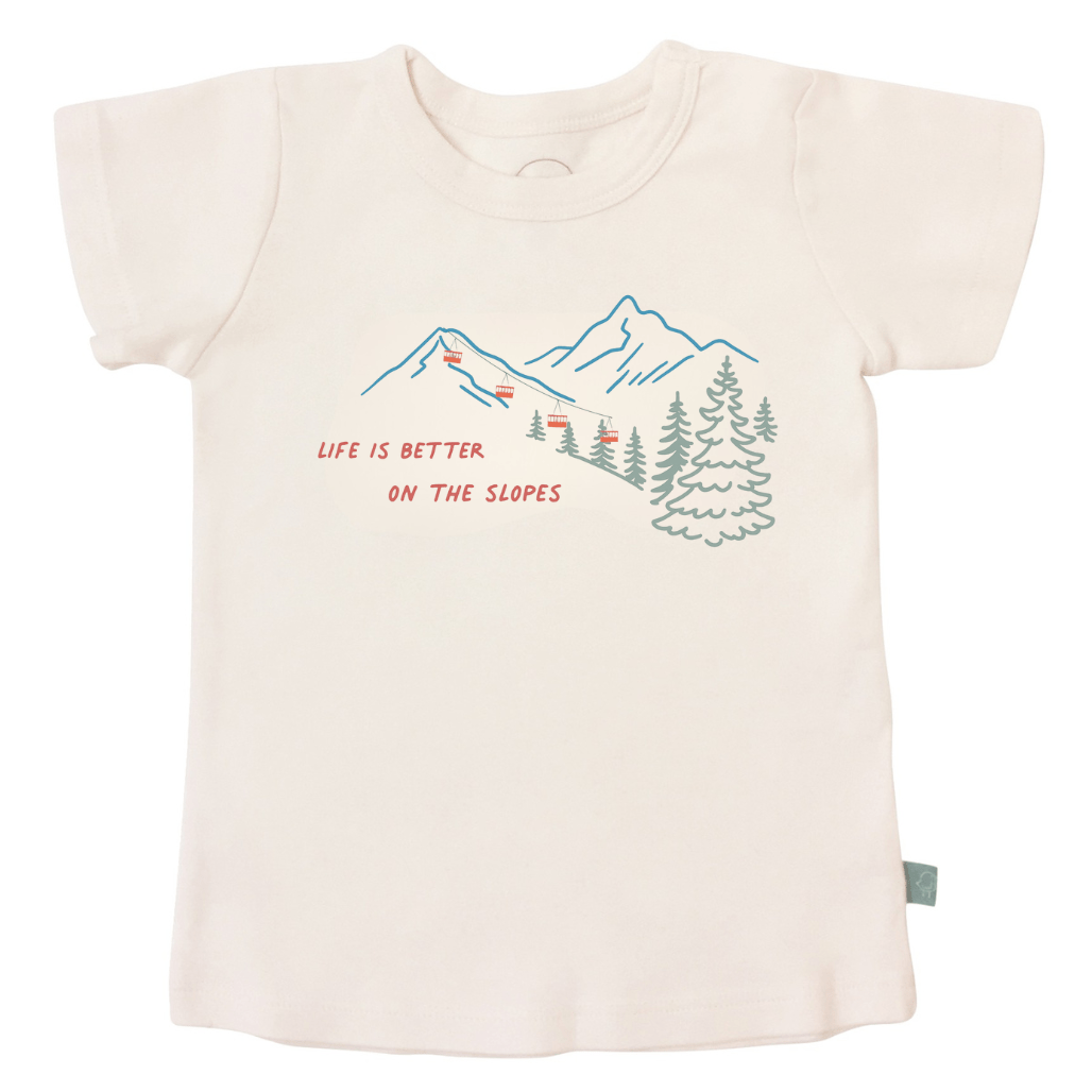 graphic tee | on the slopes