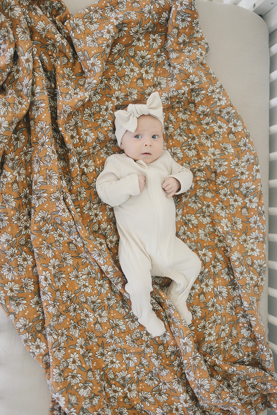 Magnolia Muslin Quilt - HoneyBug 