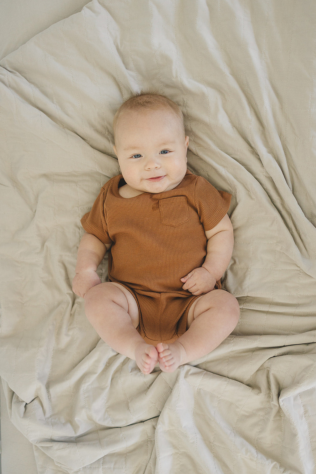 Oatmeal Bamboo Quilt - HoneyBug 