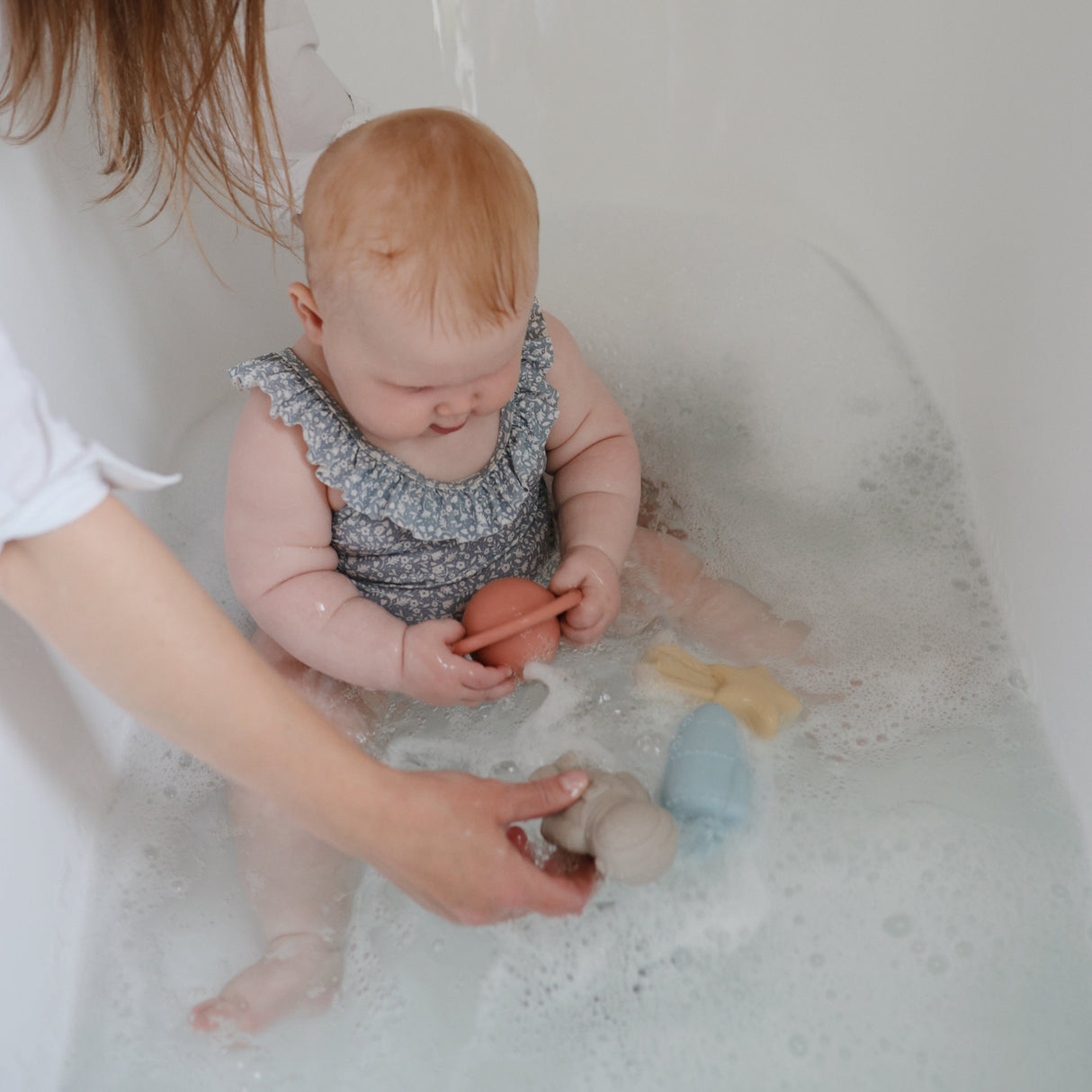 Space Mold Free Bath Play Set - 4 Pack - HoneyBug 