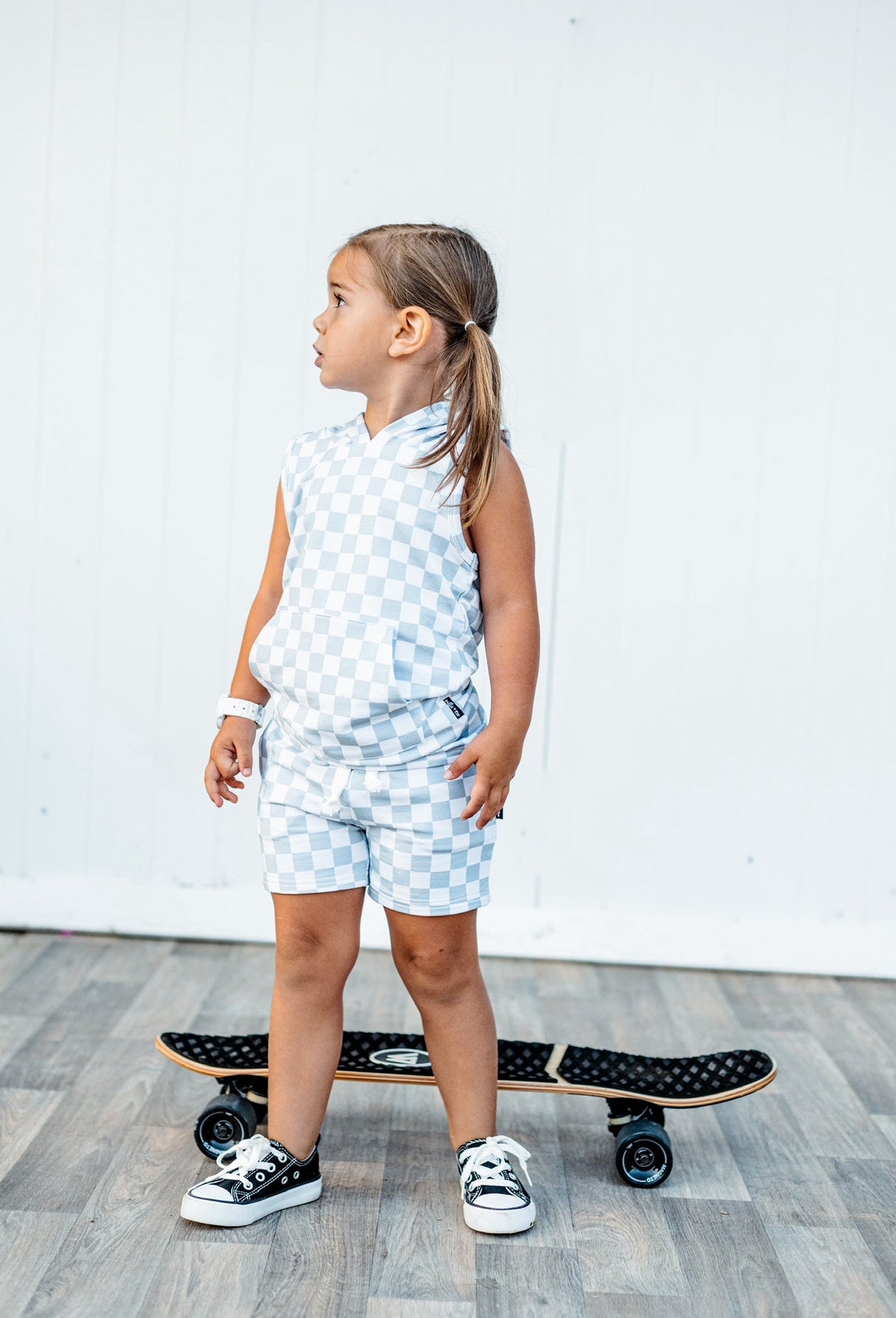 BAMBOO JOGGER SHORTS- Stone Check - HoneyBug 