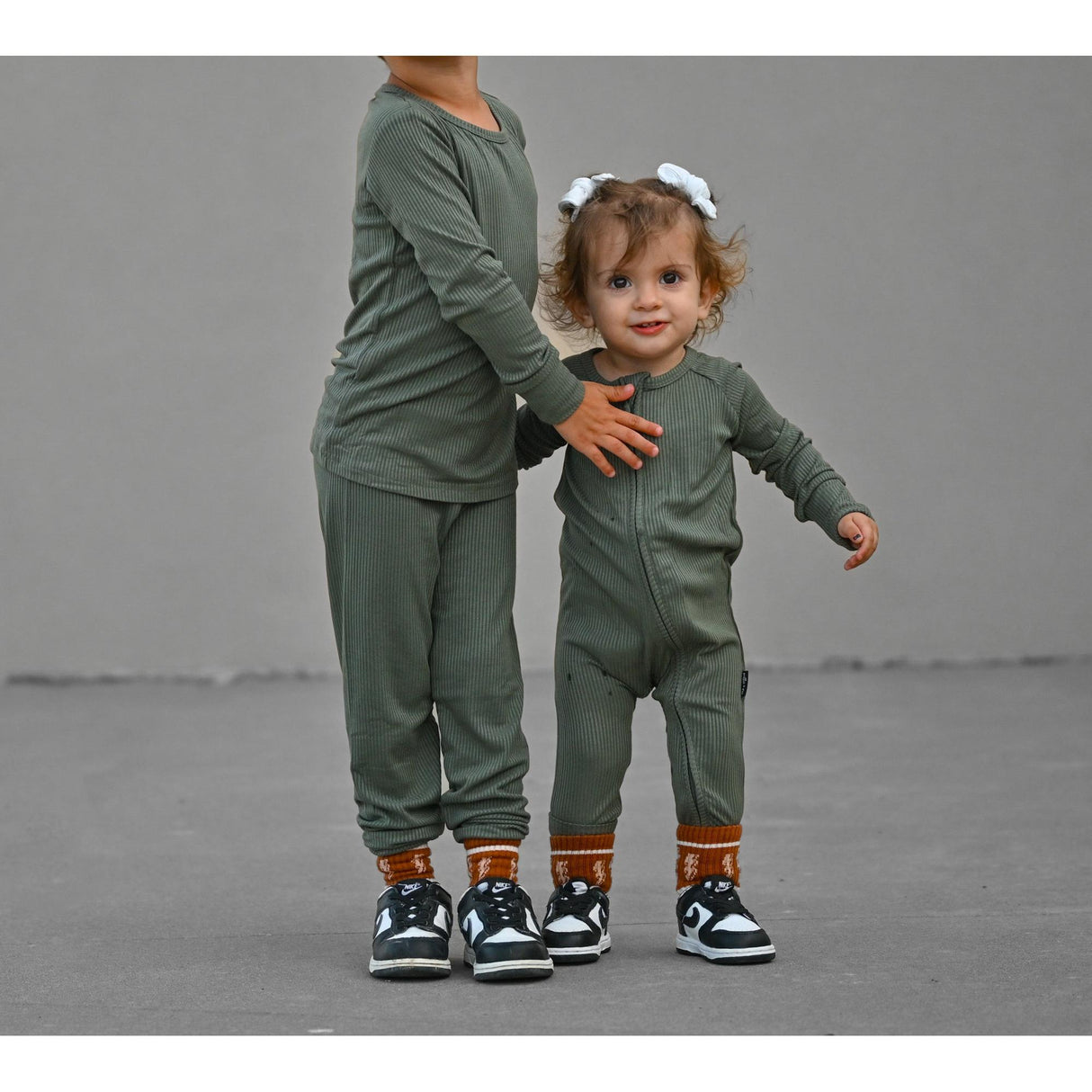 LONG SLEEVE 2 PIECE SETS- Moss Ribbed - HoneyBug 