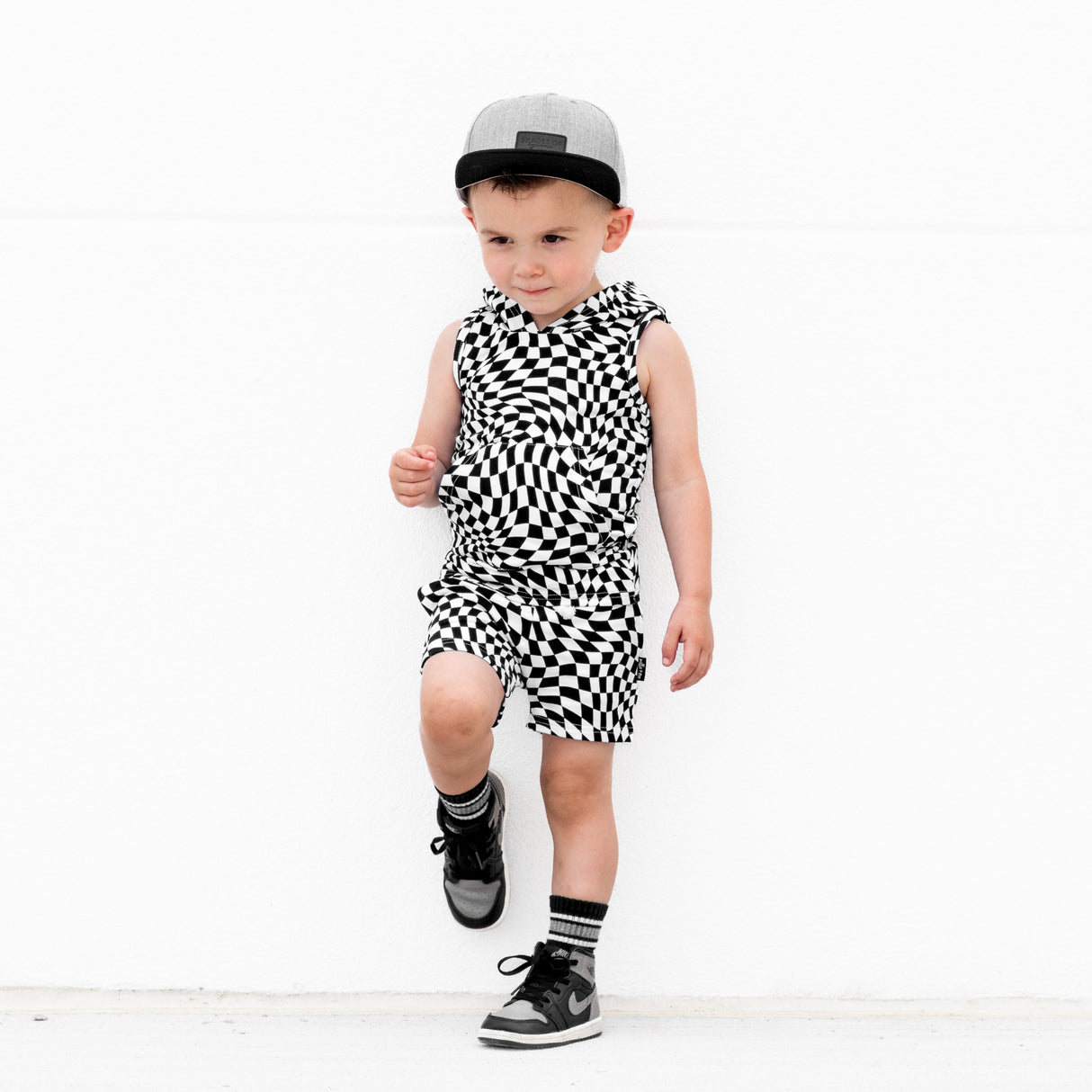 BAMBOO JOGGER SHORTS- Black Dizzy Check - HoneyBug 