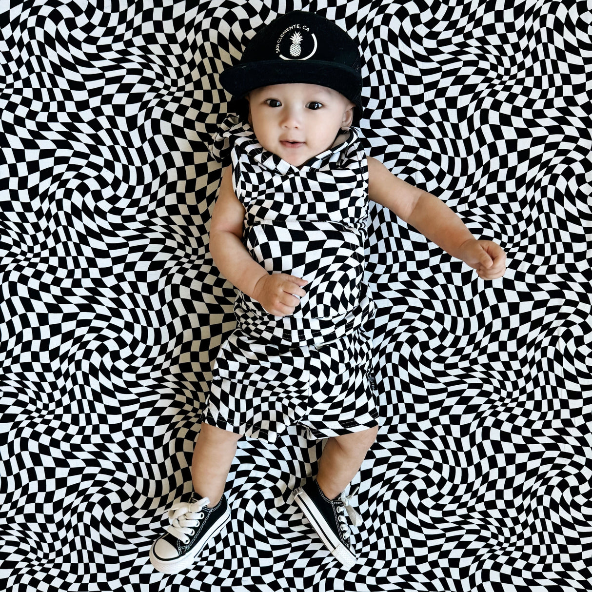 BAMBOO JOGGER SHORTS- Black Dizzy Check - HoneyBug 