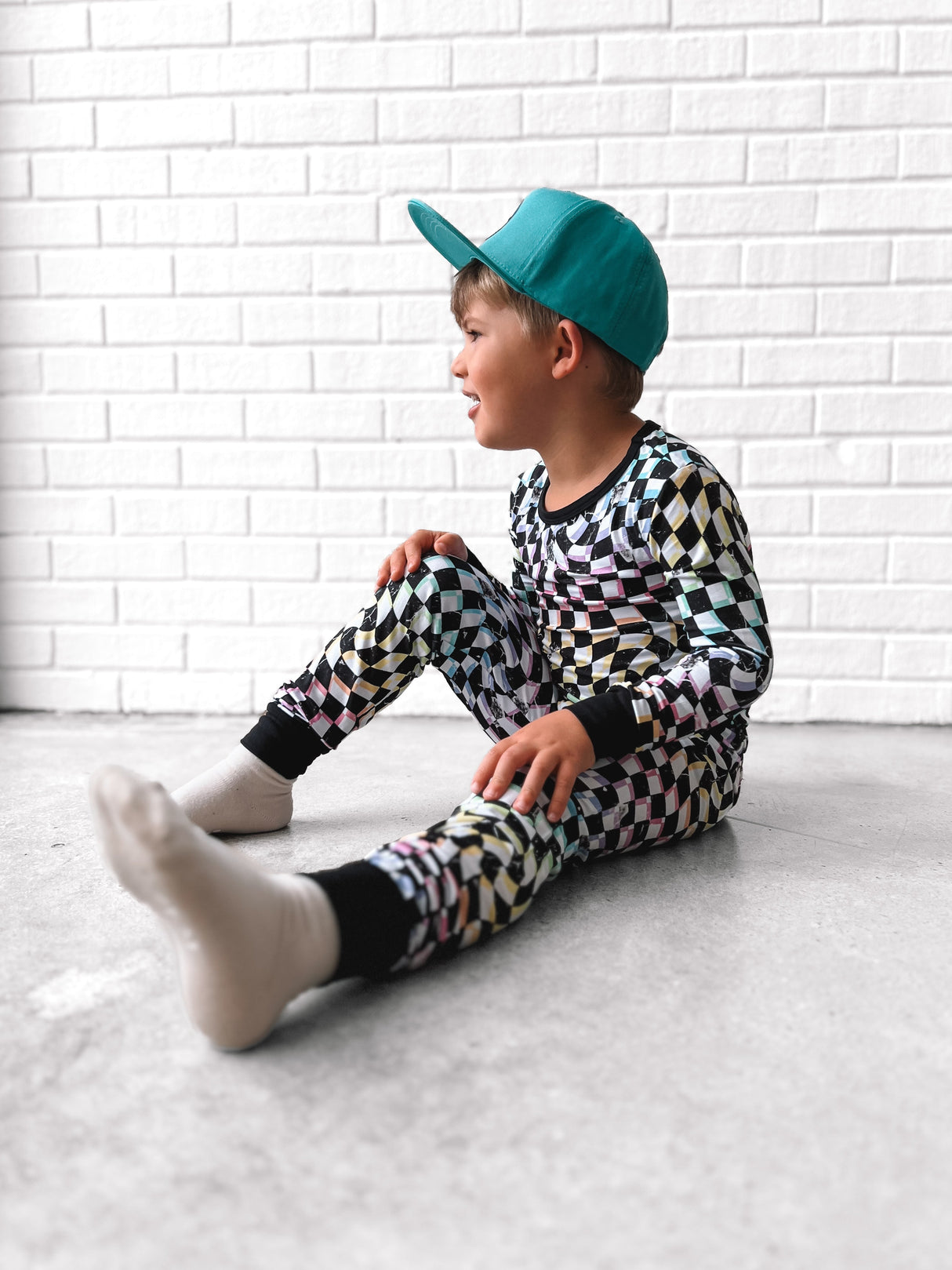 LONG SLEEVE 2 PIECE SETS- Neon Dizzy Check - HoneyBug 
