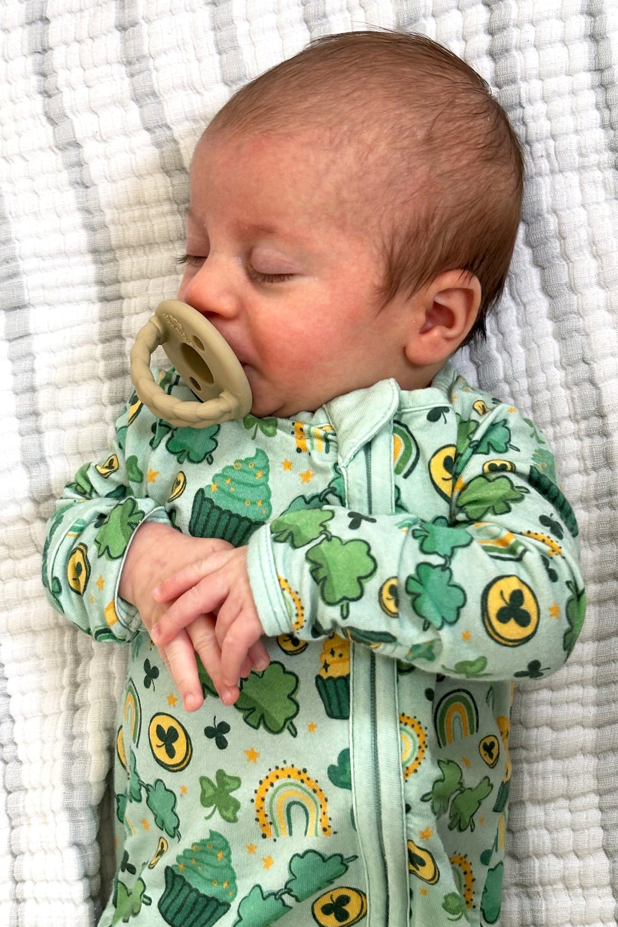 Soft & Stretchy Zipper Footie - St. Patrick's Day - HoneyBug 