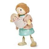 The Goodwood Family - HoneyBug 