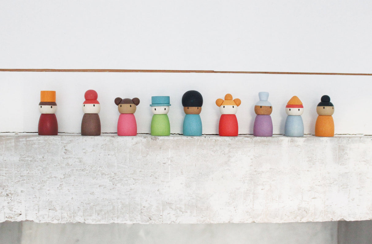 Happy Folk Hotel - HoneyBug 