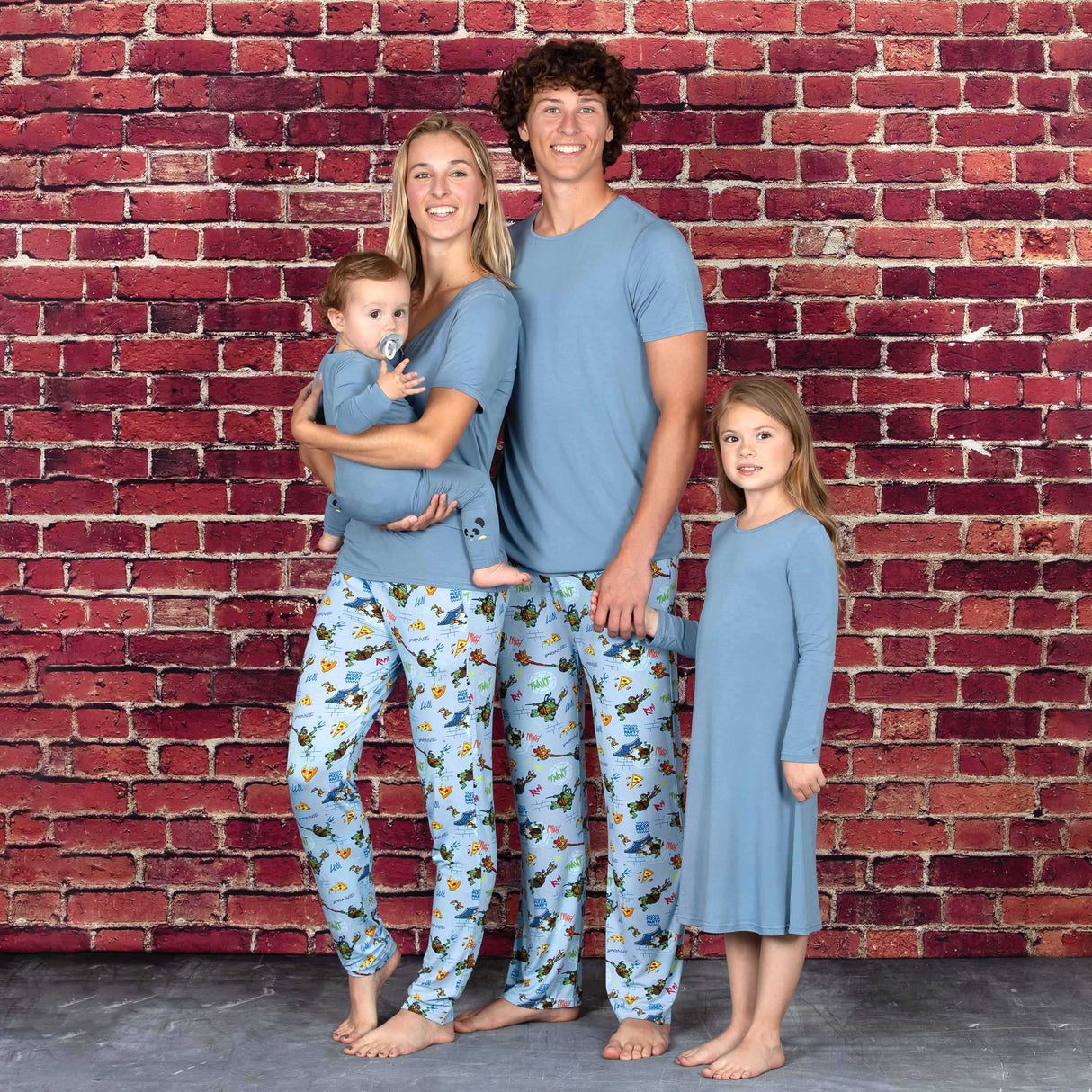 Teenage Mutant Ninja Turtles: Mutant Mayhem Movie Bamboo Women's Pajama Set - HoneyBug 