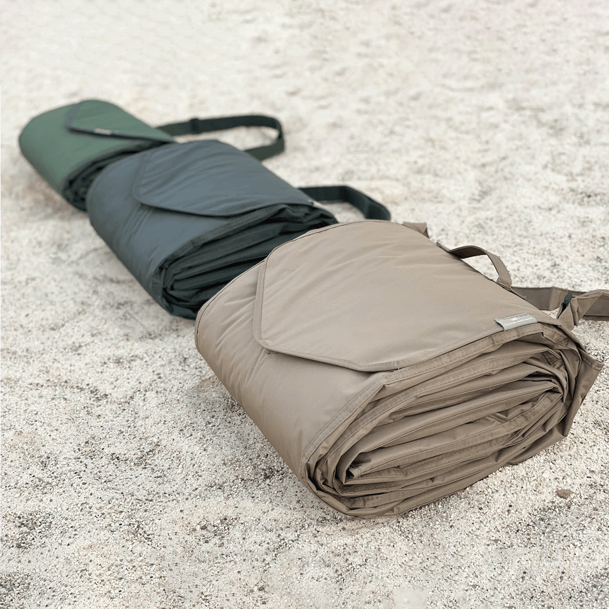 Outdoor Blanket - Navy Plaid - HoneyBug 
