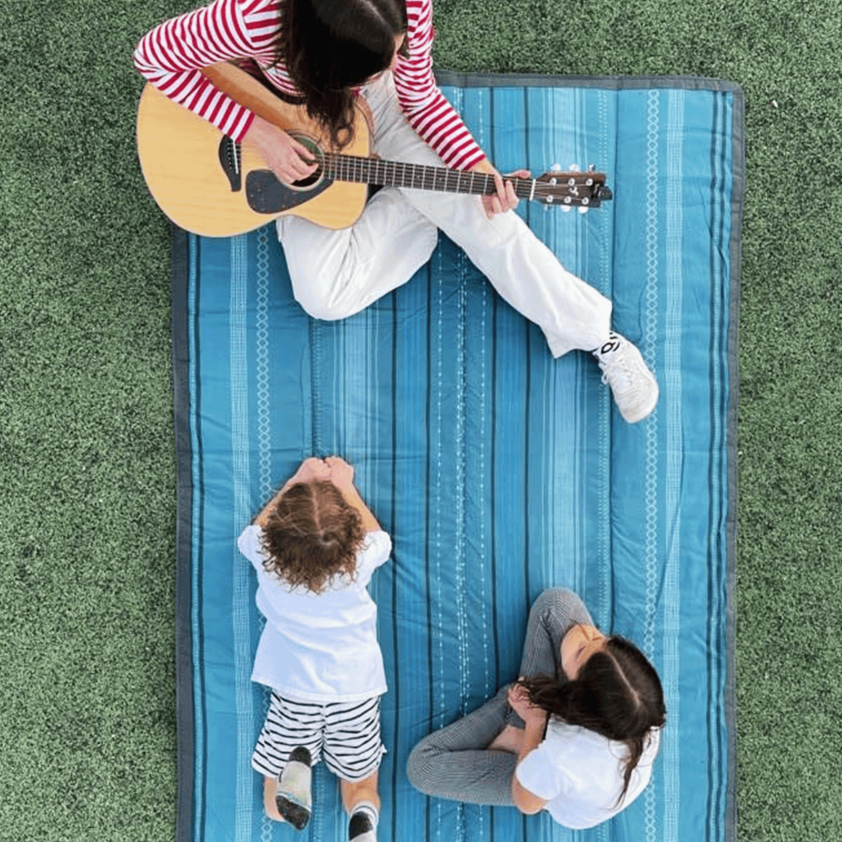 Outdoor Blanket - Shoreline Stripe - HoneyBug 