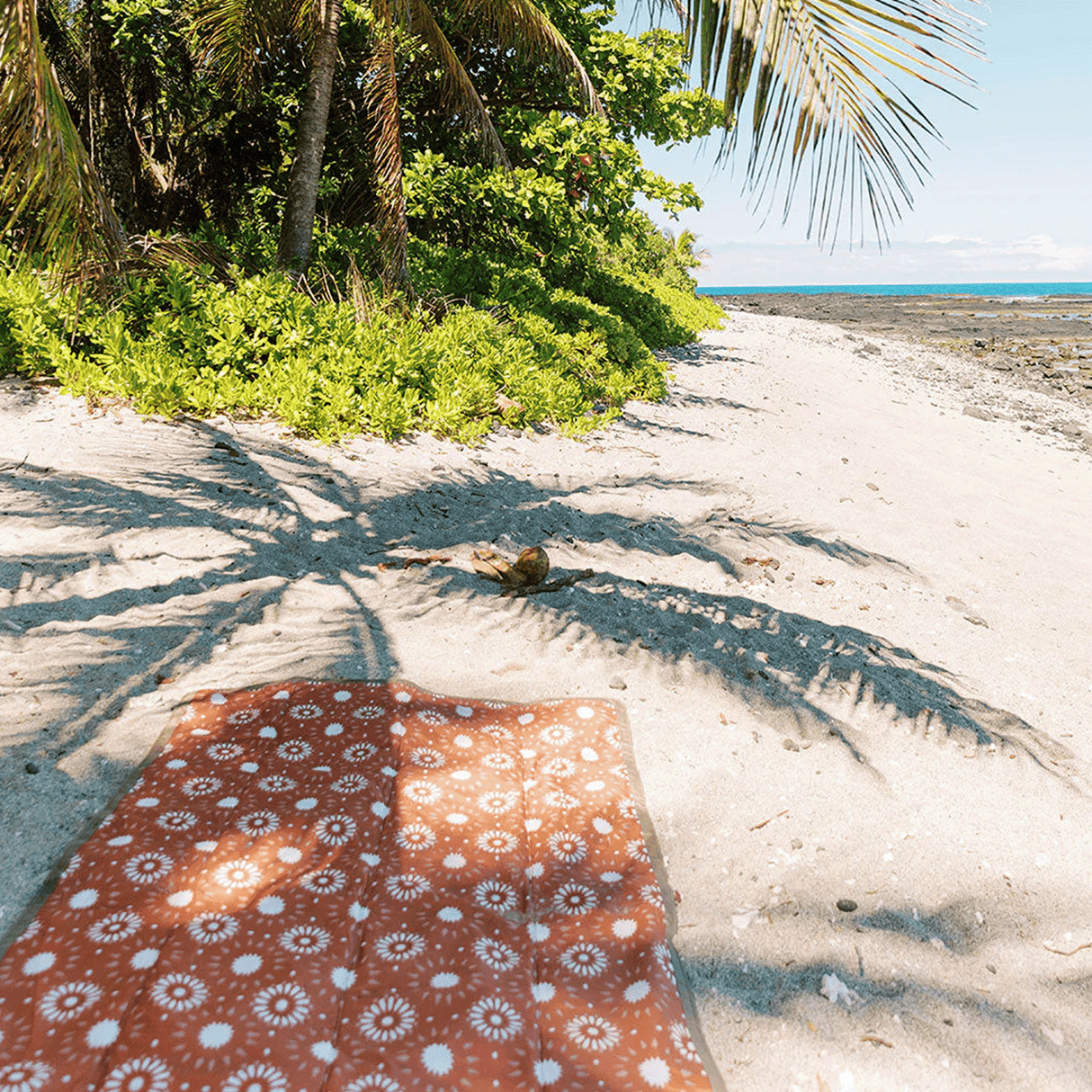 Outdoor Blanket - Sun Baked - HoneyBug 
