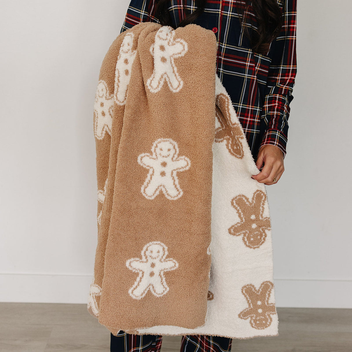 Gingerbread Plush Blanket - HoneyBug 