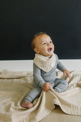 Oatmeal Muslin Quilt - HoneyBug 