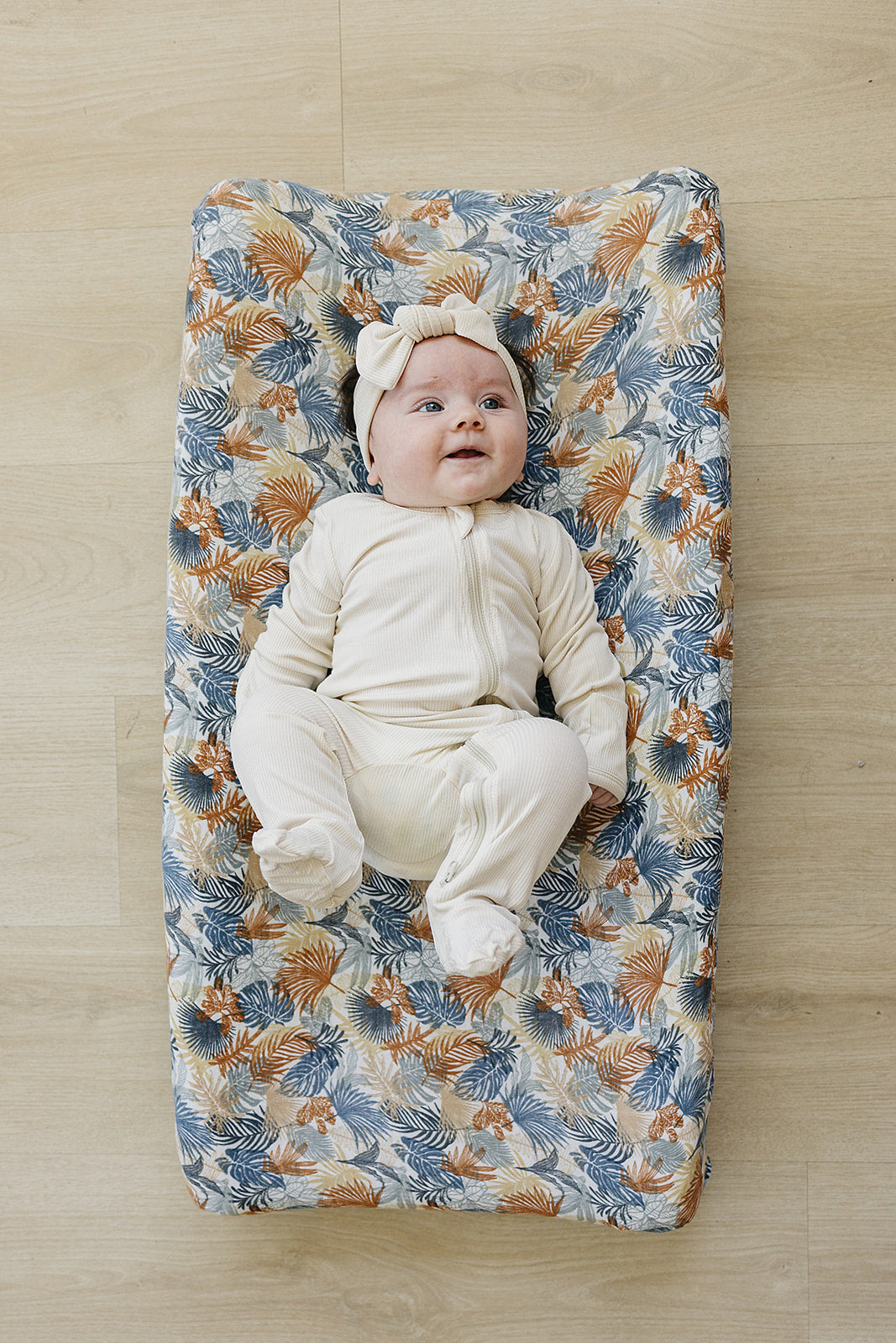 Paradise Palms Muslin Changing Pad Cover - HoneyBug 
