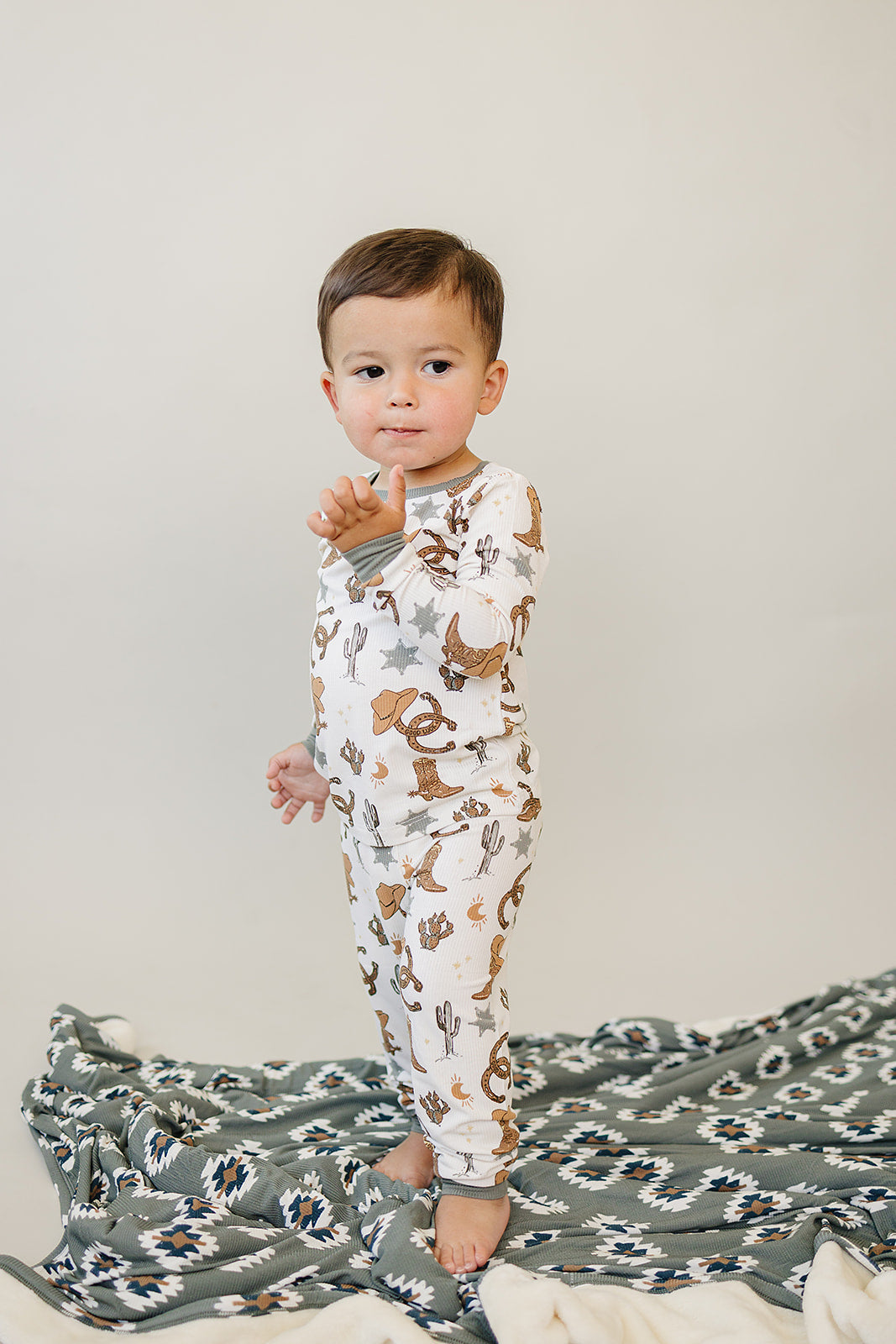 Outlaw Cowboy Ribbed Bamboo Cozy Set - HoneyBug 