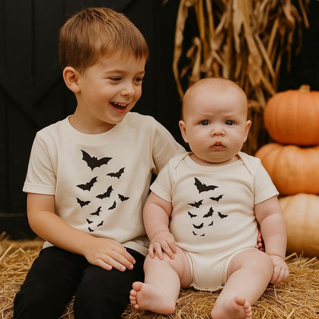 graphic tee | bats - HoneyBug 