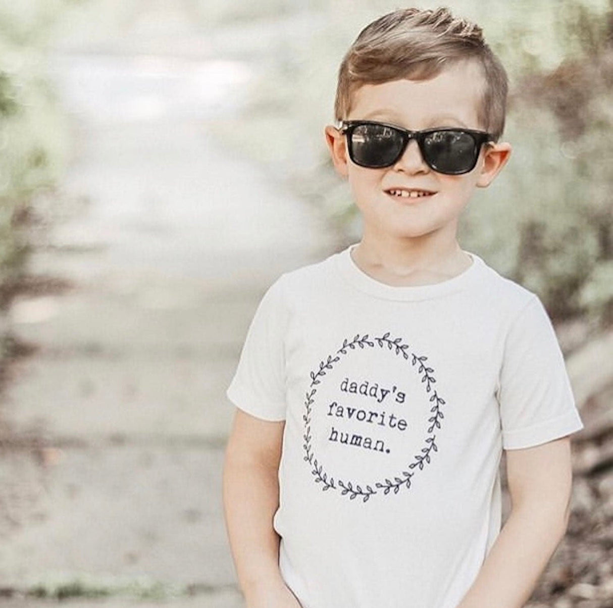 Daddy’s Favorite Human Organic Cotton Kids T-Shirt Short Sleeve - HoneyBug 