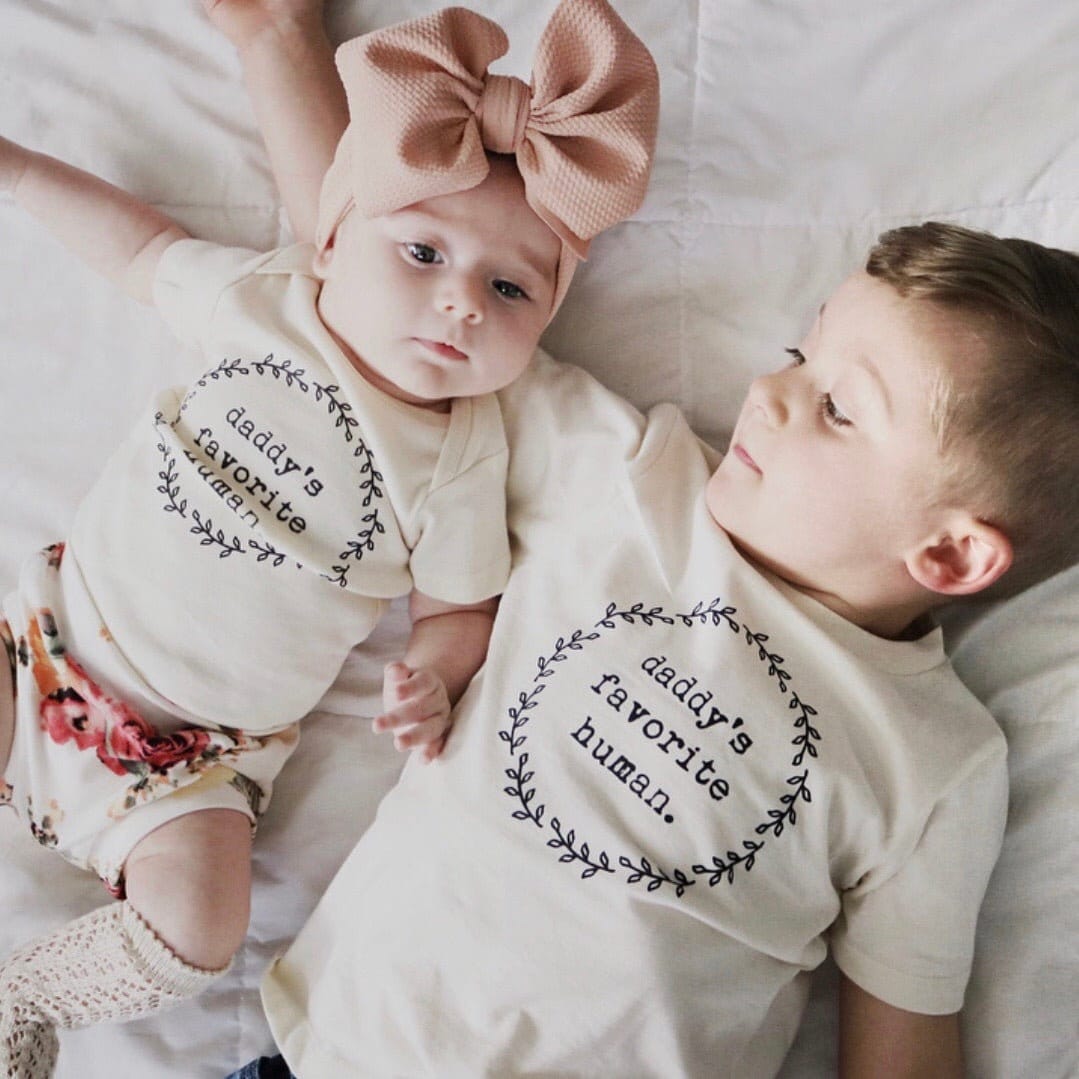 Daddy’s Favorite Human Organic Cotton Kids T-Shirt Short Sleeve - HoneyBug 