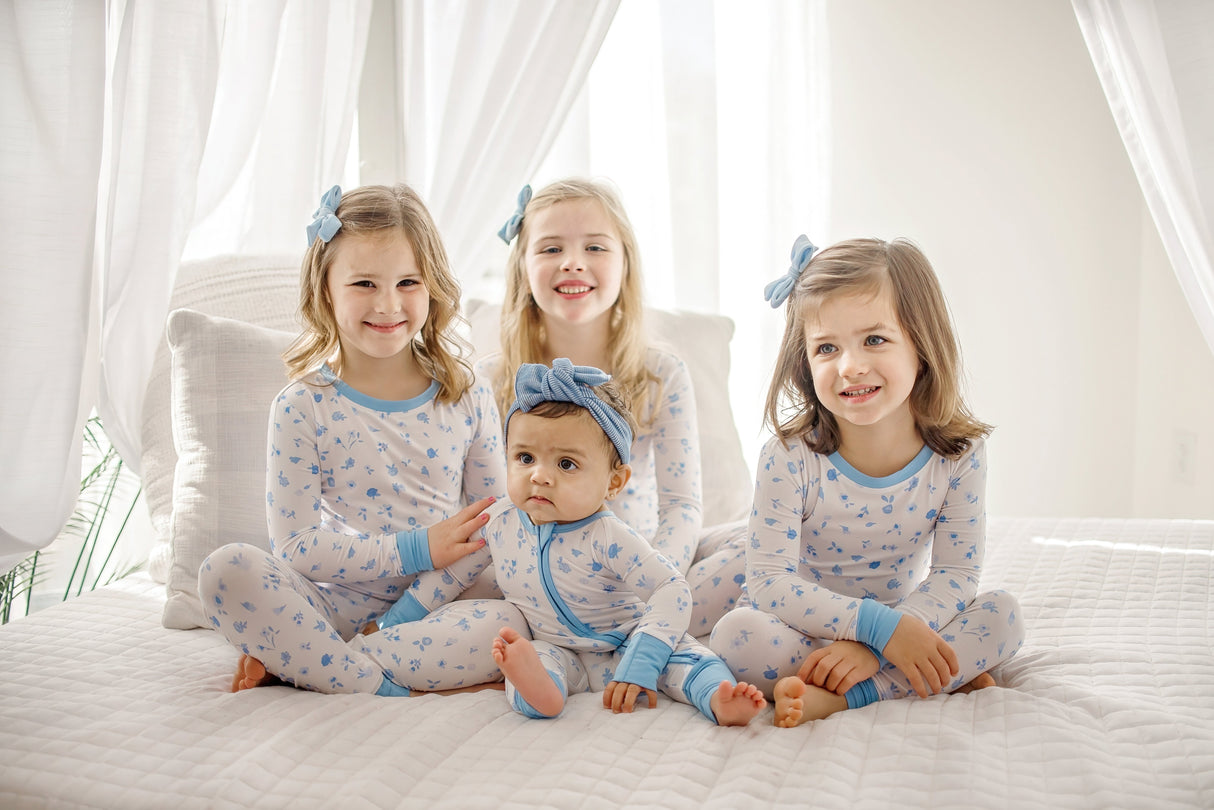 Ditsy Blue Floral | Two-Piece Pajama Set - HoneyBug 