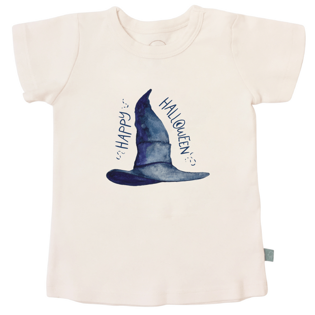 graphic tee | halloween hat - HoneyBug 