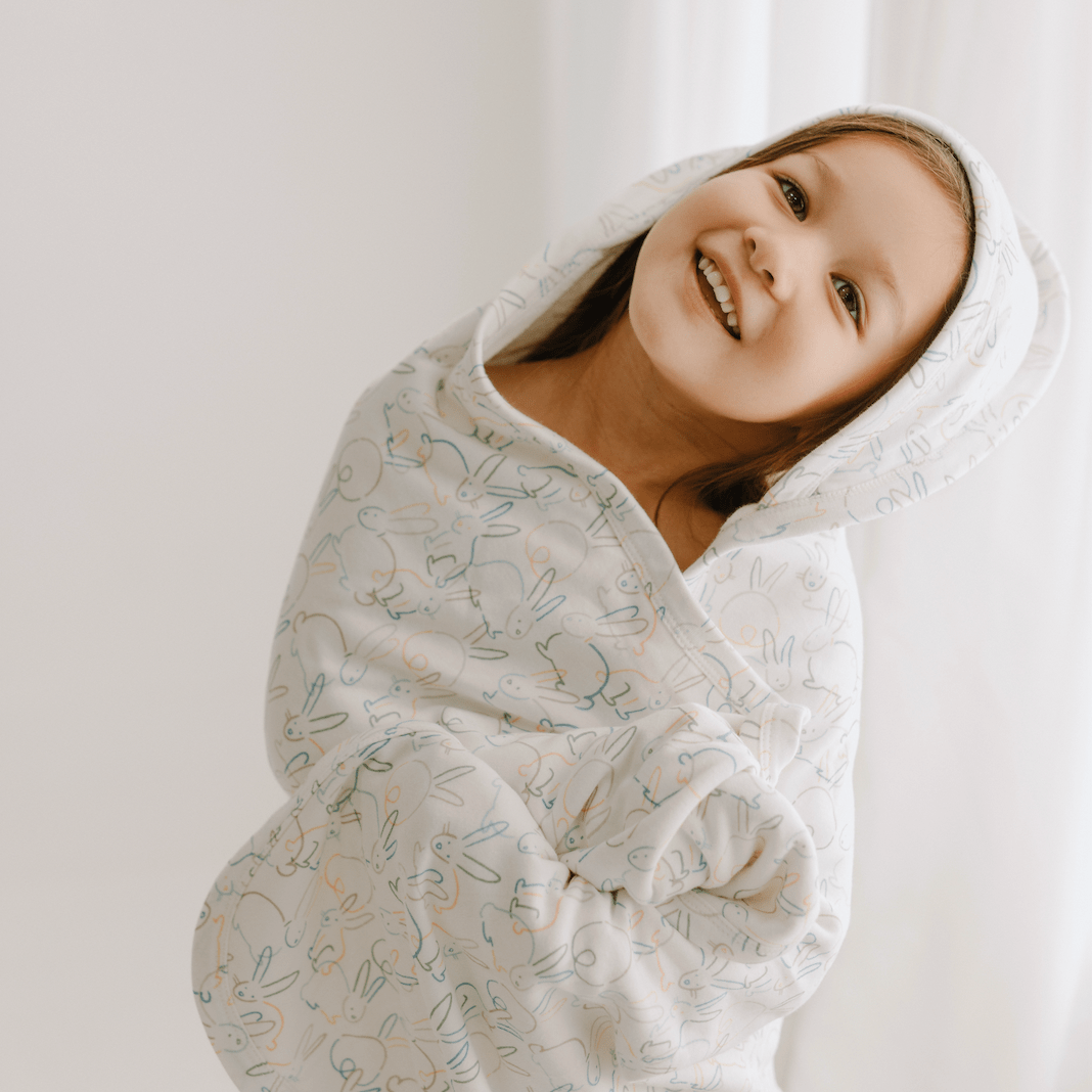 hooded bath towel | bunnies - HoneyBug 