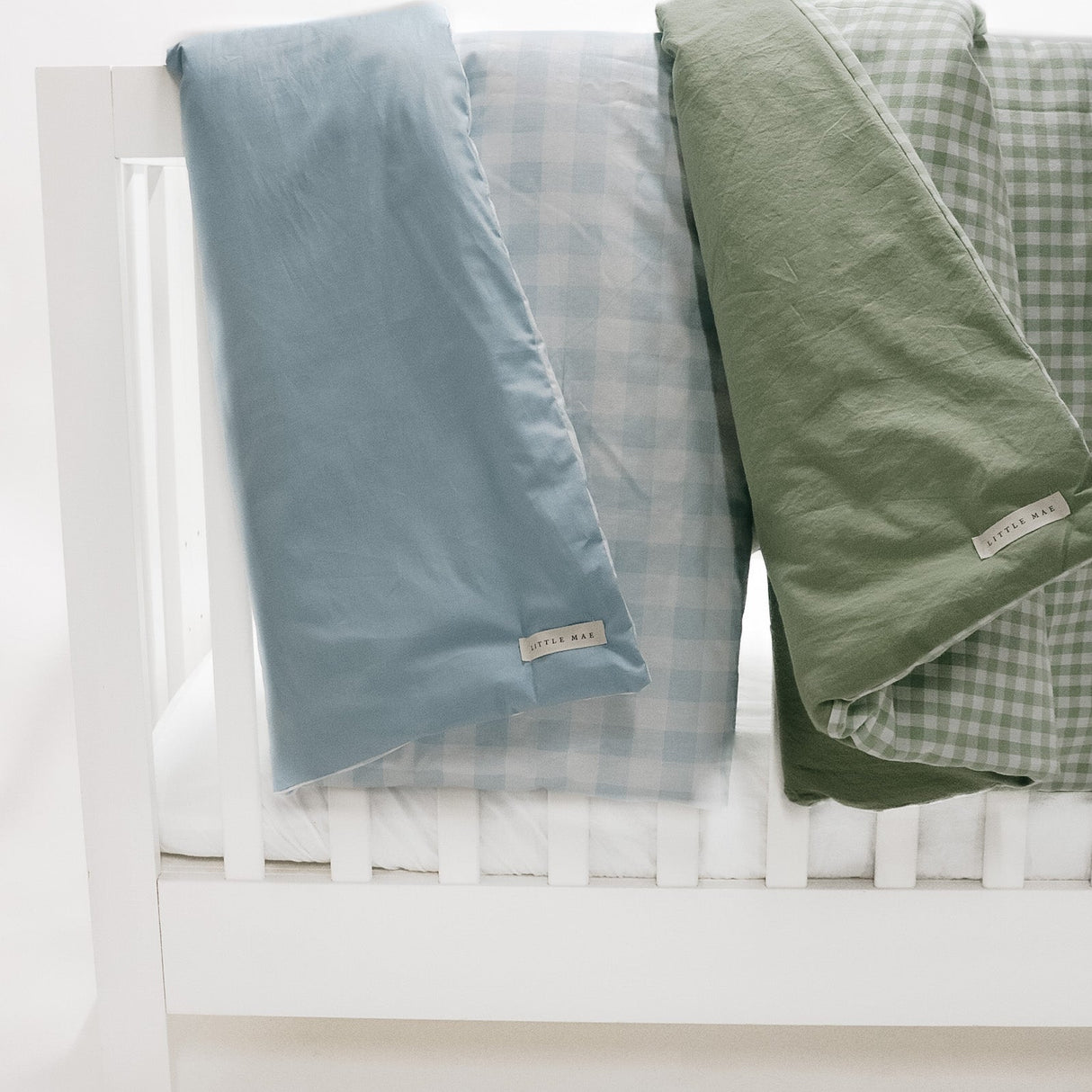 Ivy Gingham Quilted Blanket