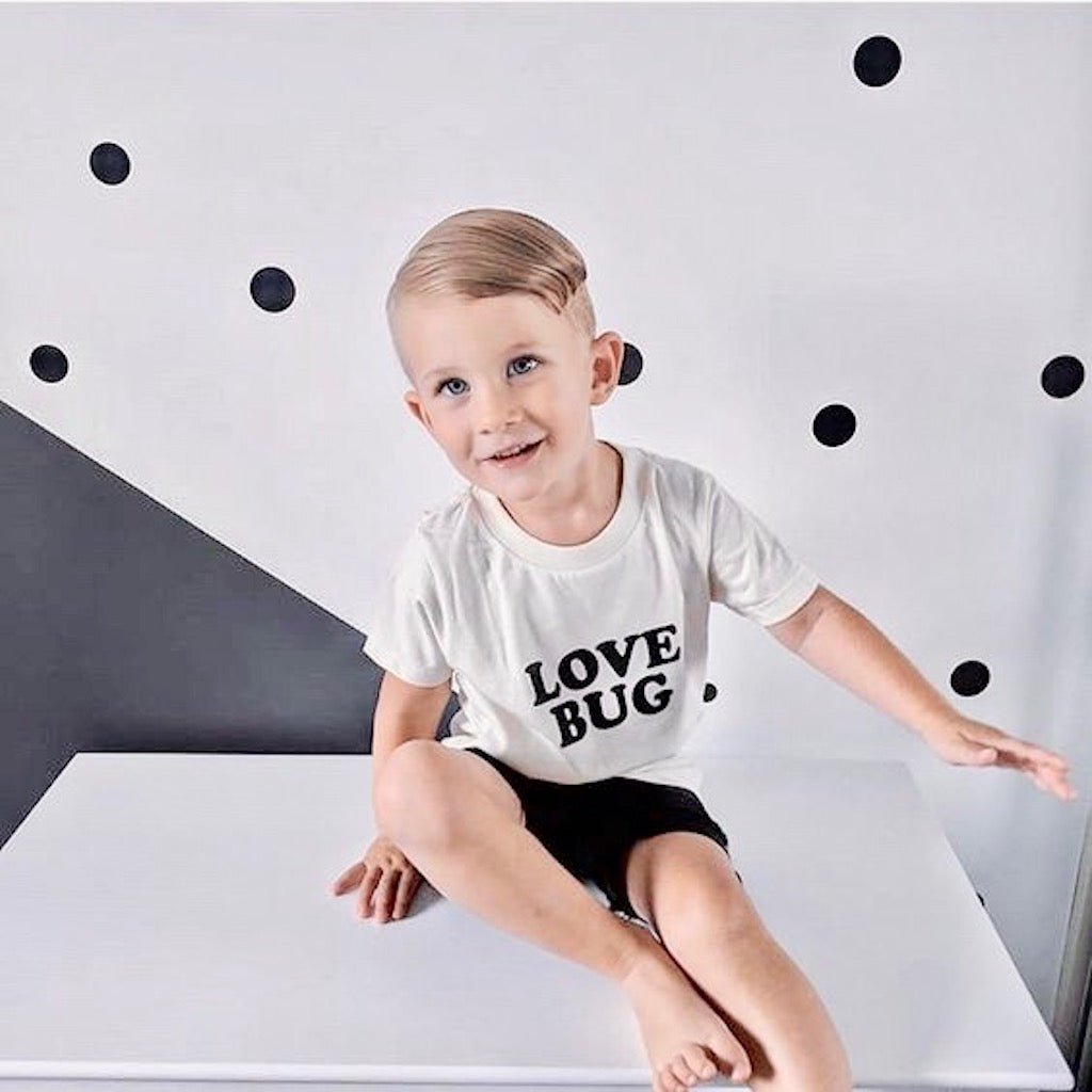 Love Bug Organic Kids Graphic T-Shirt Short Sleeve - HoneyBug 