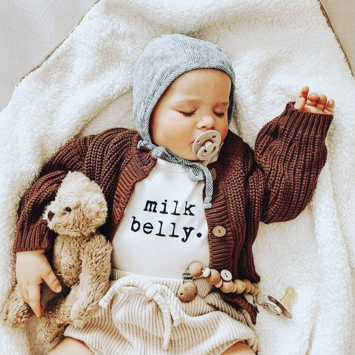 Milk Belly Organic Cotton Baby Bodysuit Short Sleeve - HoneyBug 